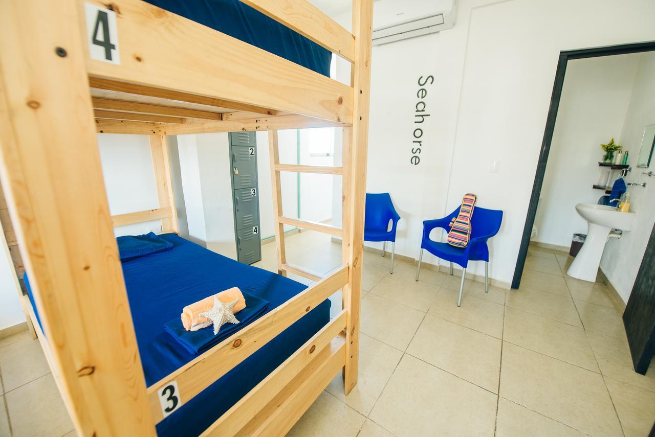 The Mermaid Hostel Beach (Adults Only) แคนคูน ภายนอก รูปภาพ