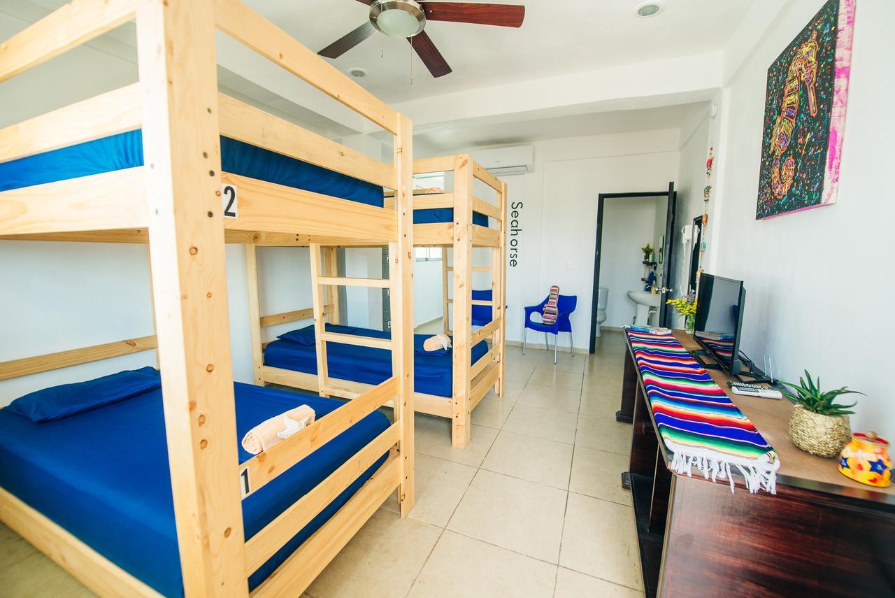 The Mermaid Hostel Beach (Adults Only) แคนคูน ภายนอก รูปภาพ